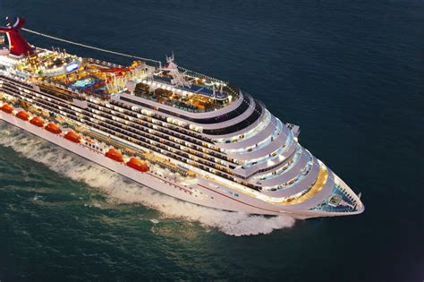 Immerse Yourself in the Beauty of the Caribbean on the Carnival Magic